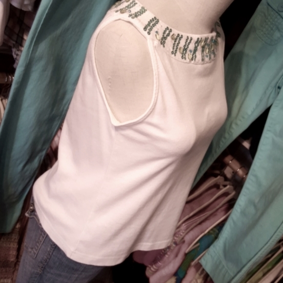 CLOTHING COVE ♡ Aqua Embellished Sequenced Bling Shoulder Line Sleeveless Top PM - Picture 10 of 14